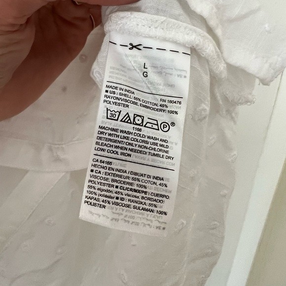 NWT | Old Navy | White Eyelet Top | Large - Picture 5 of 6